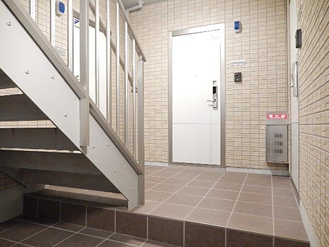 ディールーム博多麦野壱番館