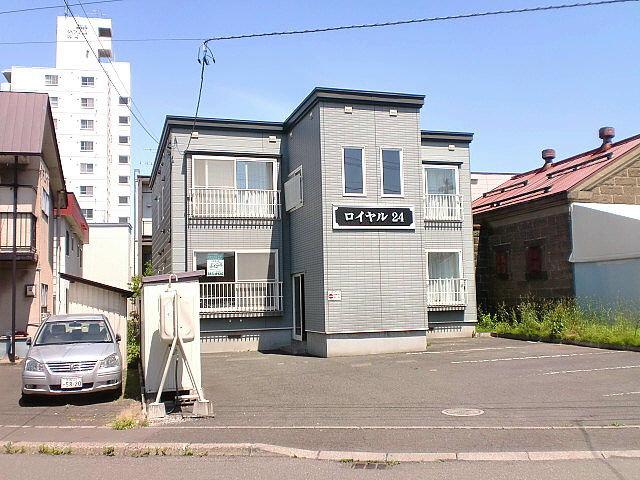 ロイヤル24