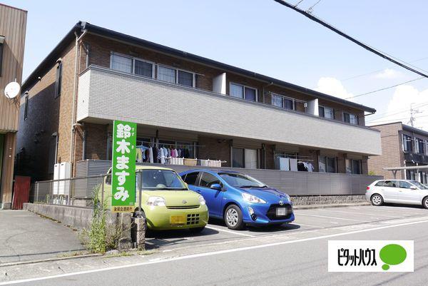 ドミール智D