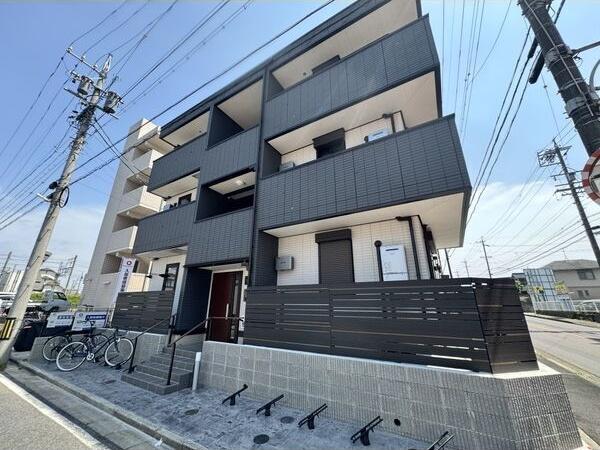 シャルムS岡崎