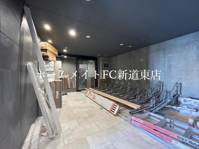 NOVEL東区役所前