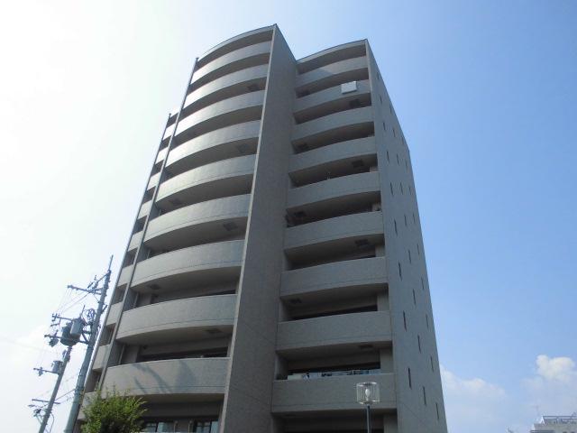 ローレル・ウィングス