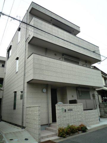 メゾンイアー