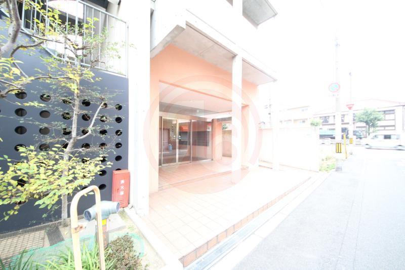 エレガンス川上
