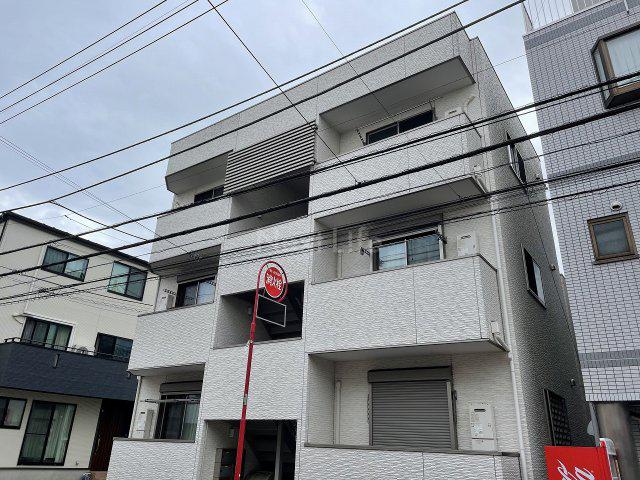 フラットオゴ