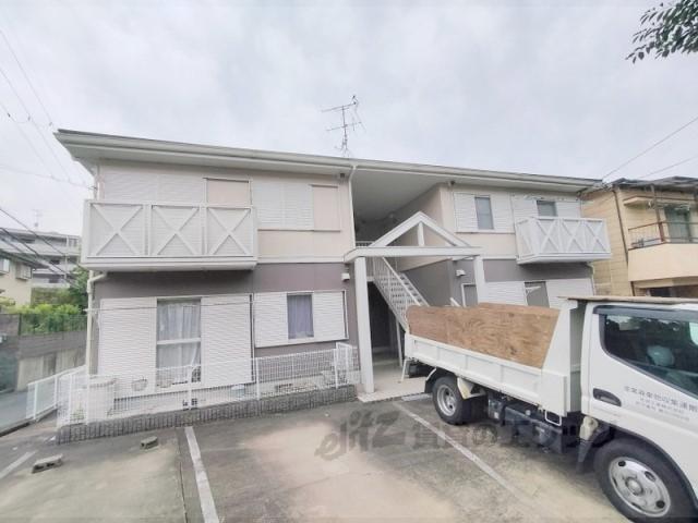 司ハイツ