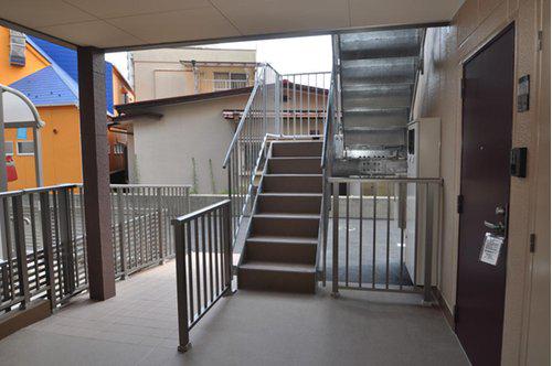 エミール大町