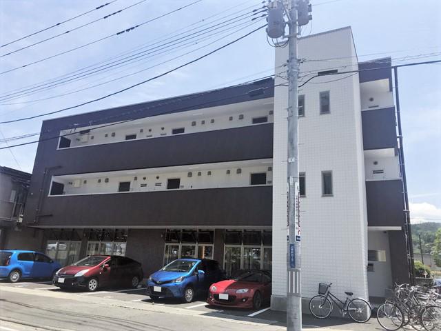 グロースコート飯田