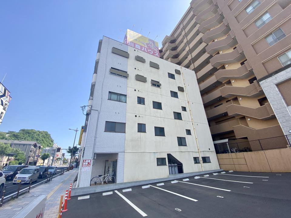 マノア草牟田