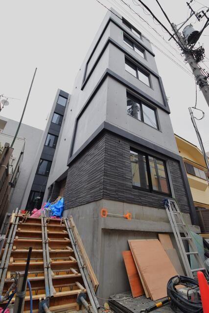 NISHI-NIPPORI TERRACE