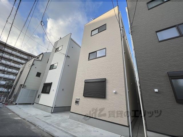 地下鉄烏丸線 九条駅(京都) 徒歩3分 3階建 築5年