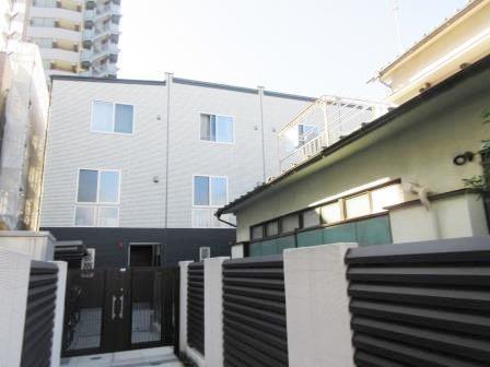 プラハテラス東大前(3LDK/1階)