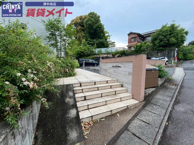 ブラウンヒル大谷