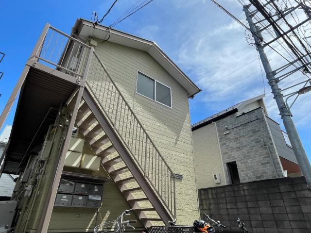 エステート白山(1K/2階)