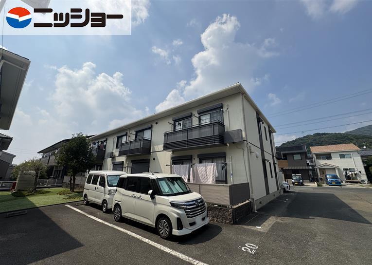 メリースクエア C館