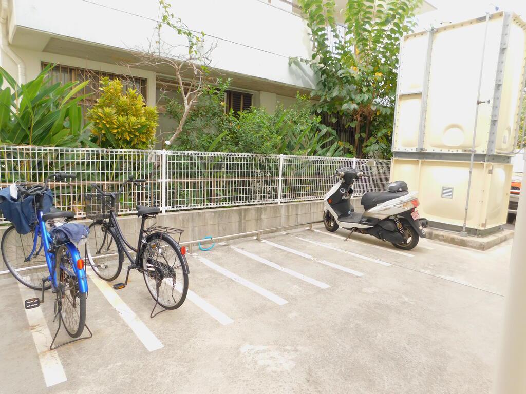 クレイノヴァンヴェール宇栄原