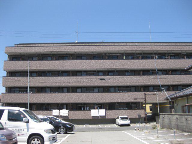 バルモアール
