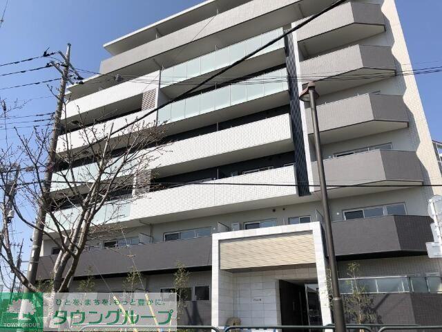 WHILE椿