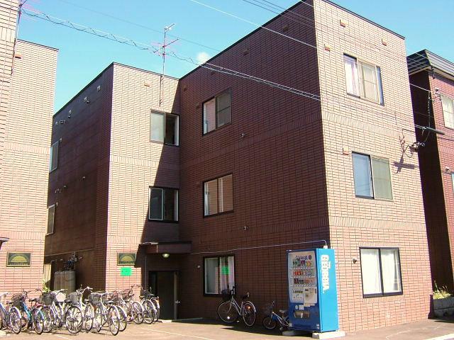 シャネル栄町弐番館(1LDK/3階)