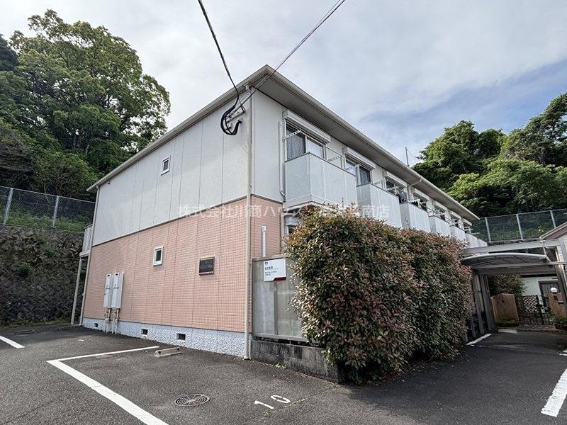 メゾンパリス坂之上 