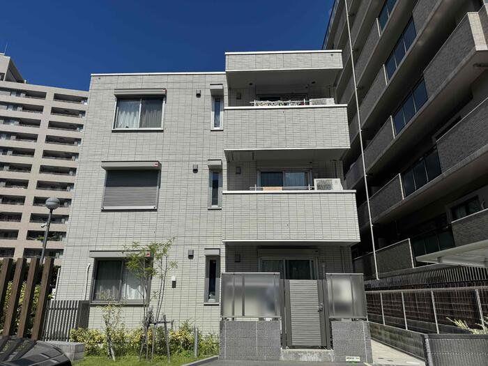 EL・SERENO江坂 ウエスト