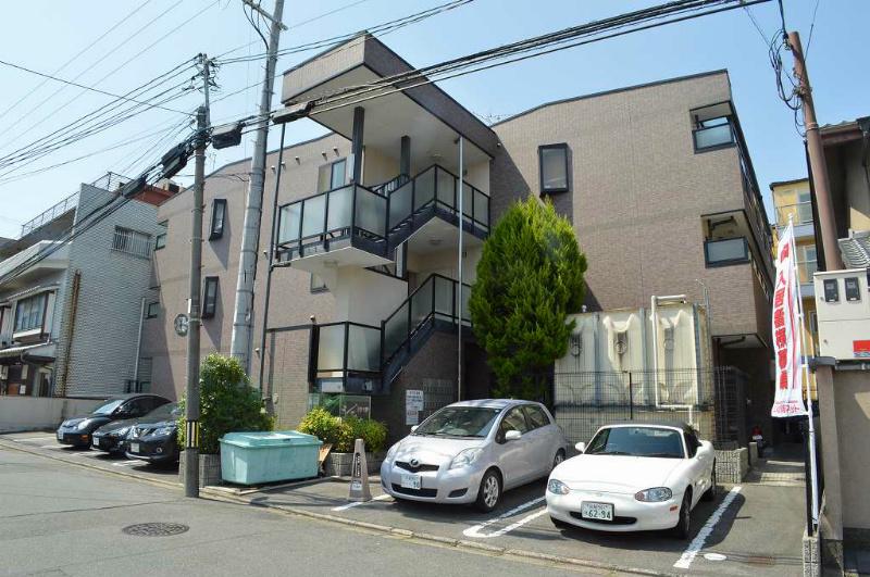 ジェルメ行伊