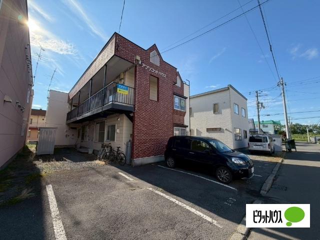 アプリコットハウス