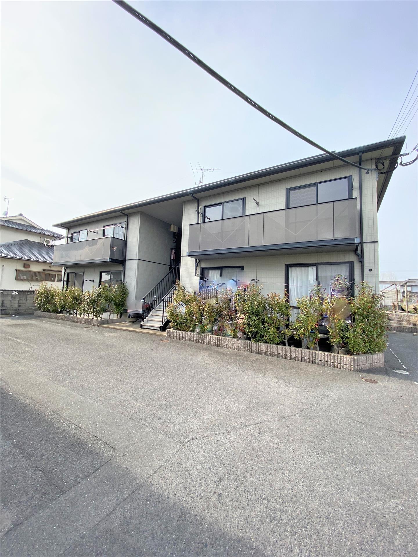 シャンテ遠賀野 A棟