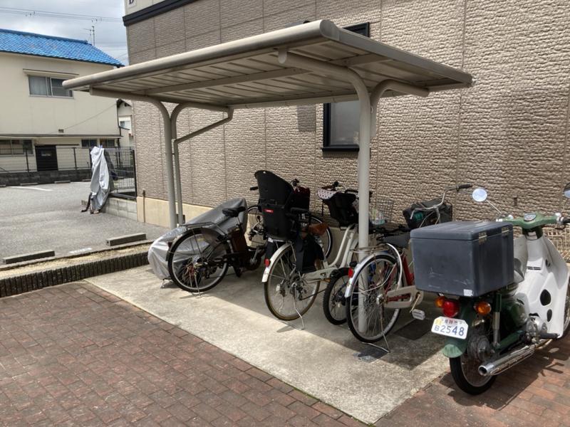 サニーハイツ田寺B