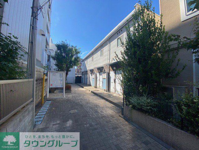 レオパレスシャルマン中野