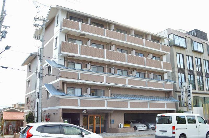 プレサンス京都二条城前