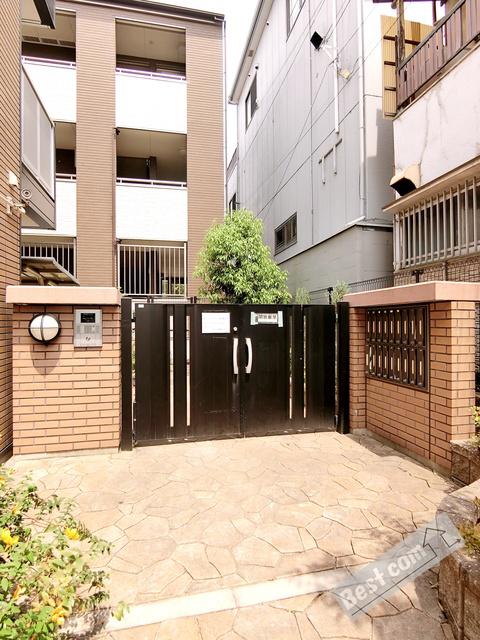 レオパレス浜寺ドット輝