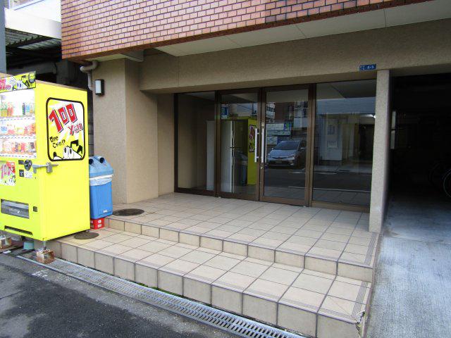 OLA COURT田辺東洋プラザ田辺