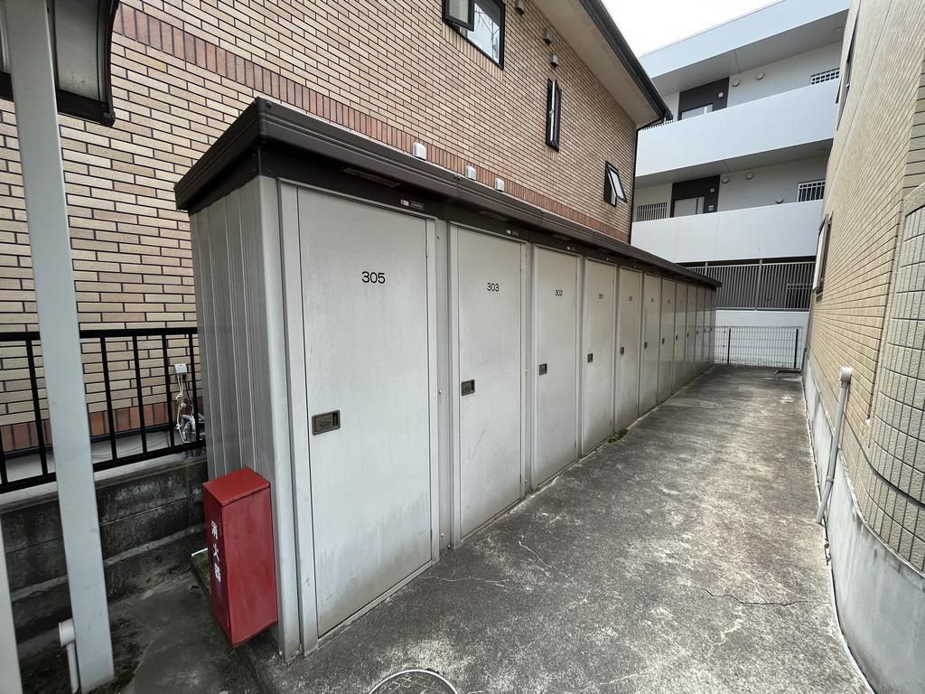 フルール新田東