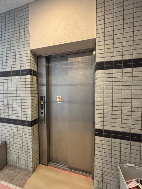 アンビシャス江