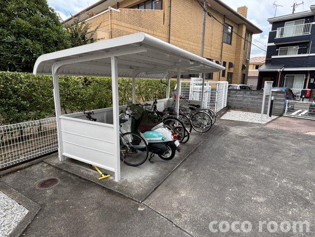 ジュネス小石川 E