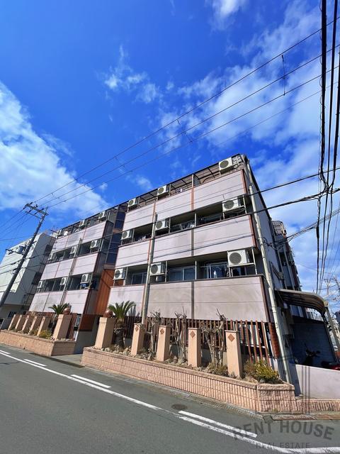 エストラビラ