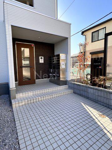 リブリスカイコートイトー