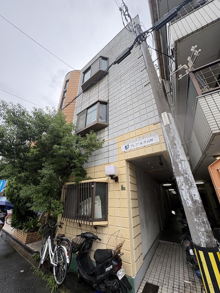 プレアール井高野