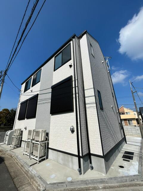 MALAMA TERRACE