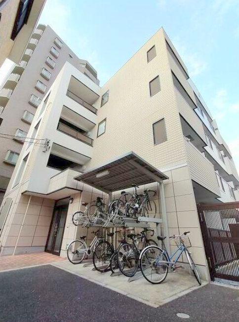 カームリーフォレスト