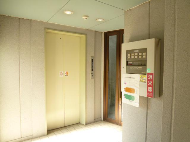 アベニュー駅南