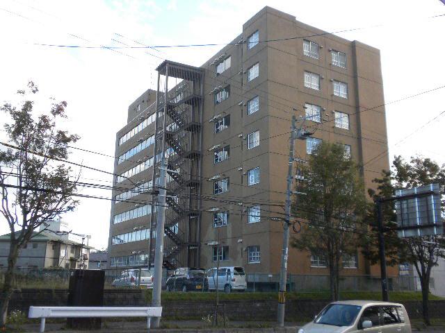 大栄マンション鶴ヶ岱
