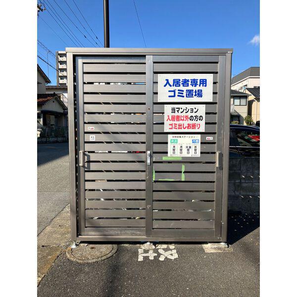 東口ハイツ 奇数階