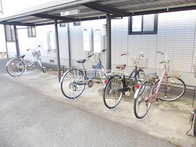 ハローヴィレッジ