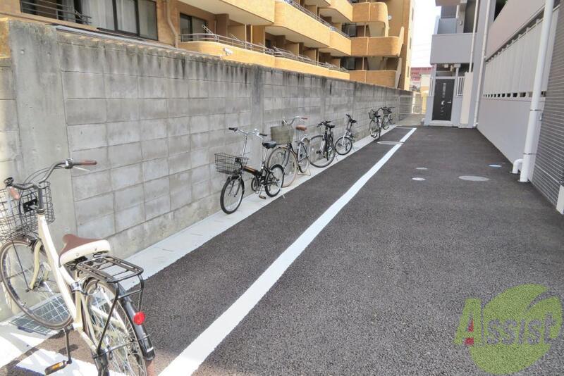 メルヴェーユ東八番丁
