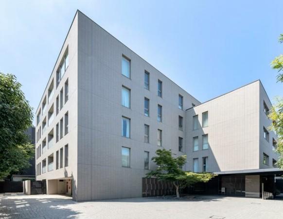 ウエリス市谷加賀町