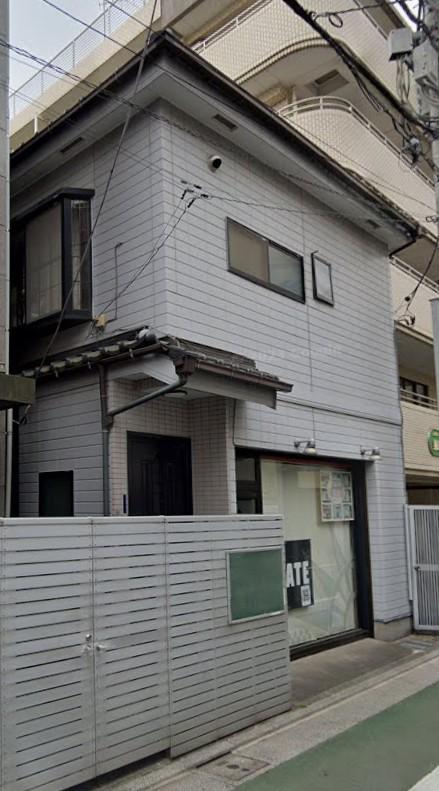 CORNER N 2