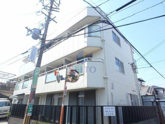 メゾンドモア