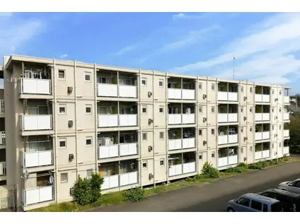 ビレッジハウス鎌倉4号棟(1K/4階)の外観写真